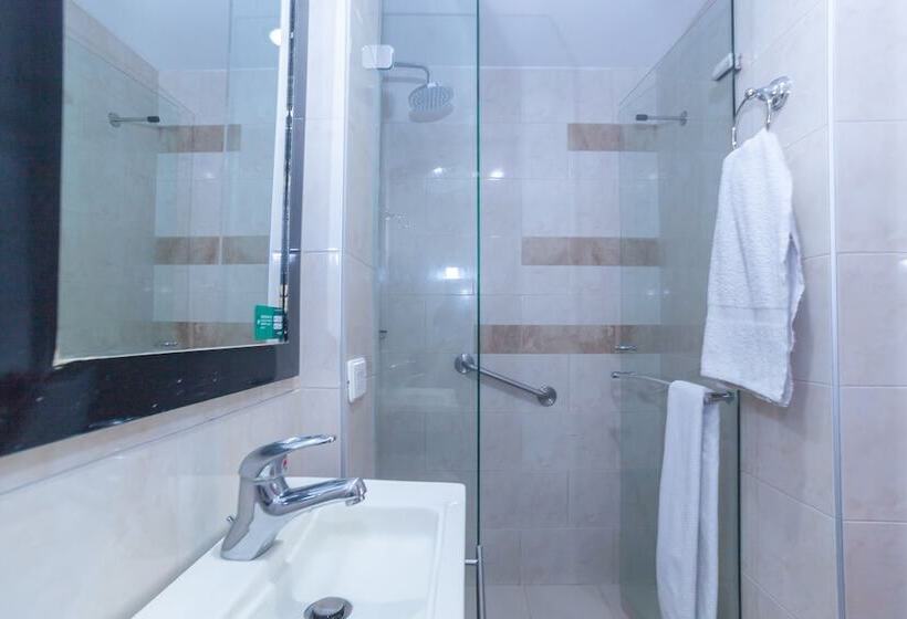 בית מלון כפרי Plaza 36