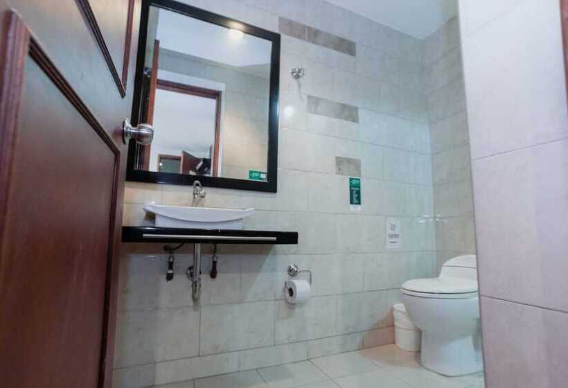 בית מלון כפרי Plaza 36