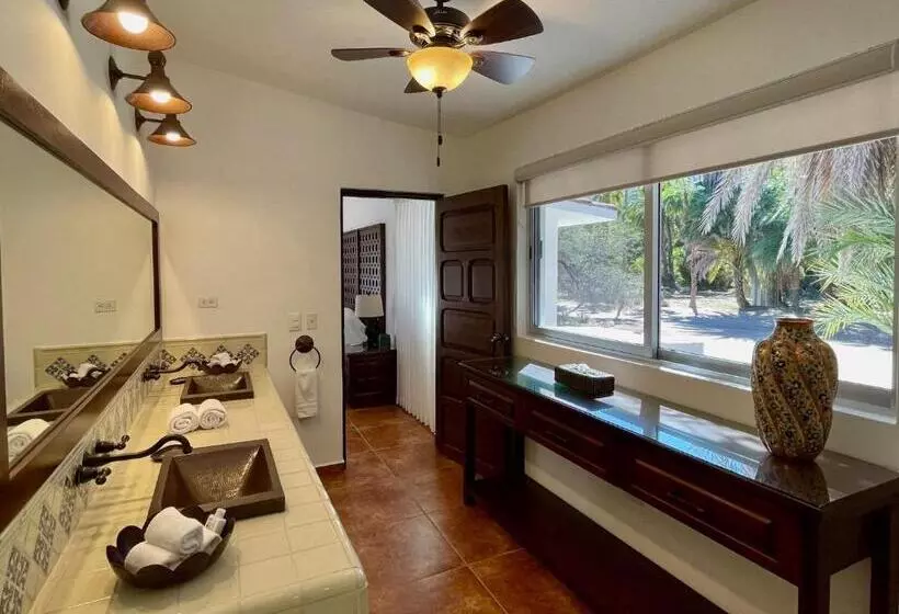 Hotelli Rancho Las Cruces