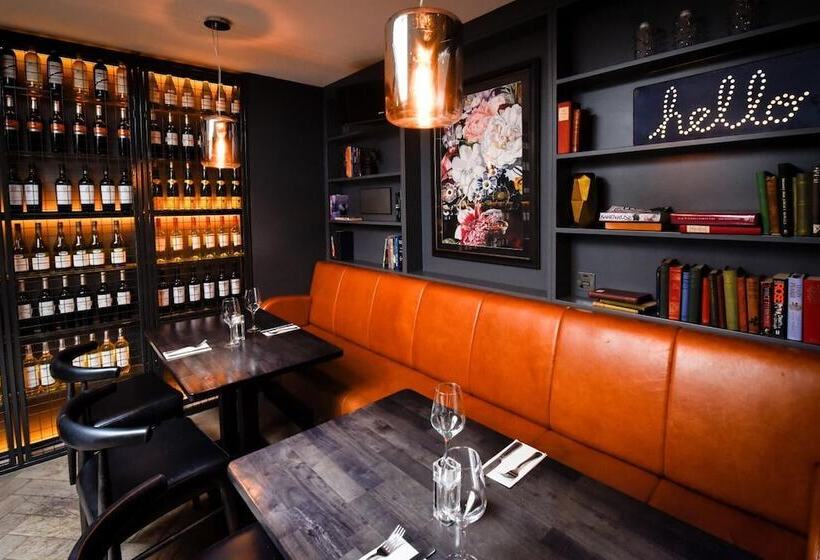 酒店 The Huntsman Inn