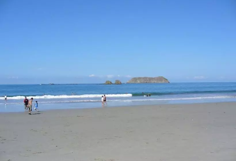 Oceanfront Hotel Verde Mar Direct Access To The Beach