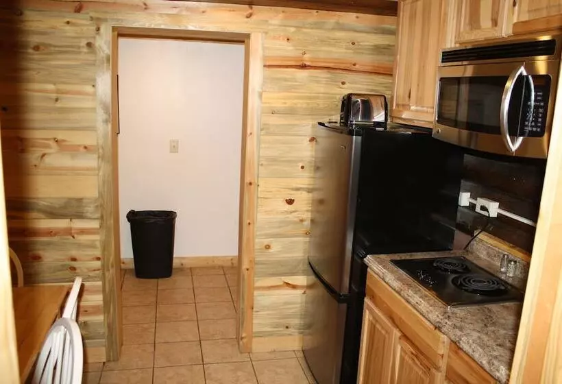 هتل Wapiti Lodge