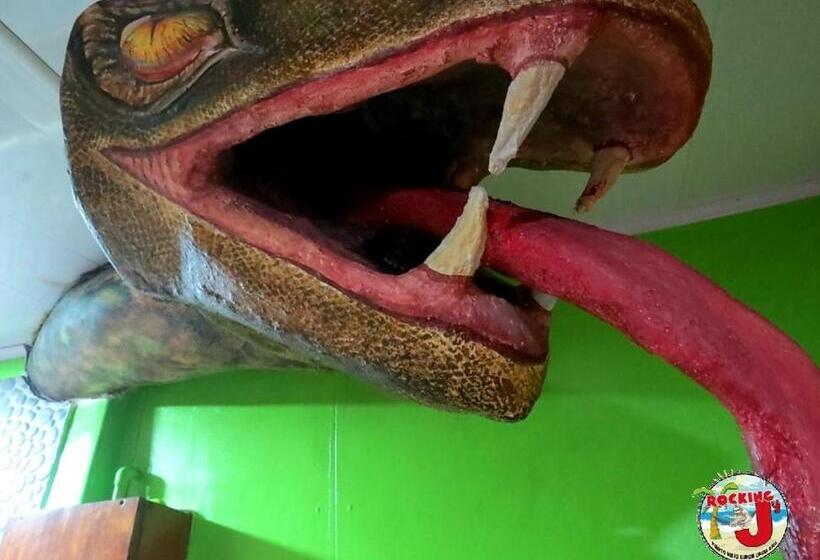 فندق صغير Rocking J's