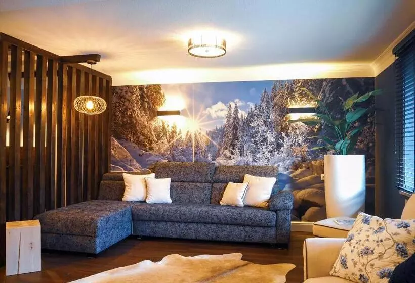 Hotelli Alpenliebe Design