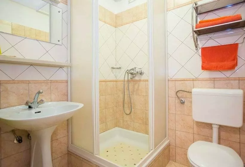 Hotelli Studio Apartment Andrijana