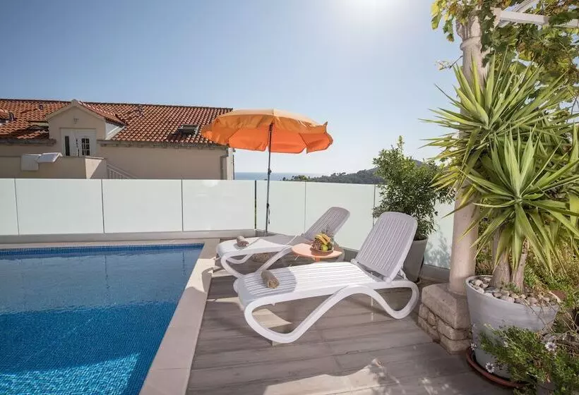 Hotelli Studio Apartment Andrijana