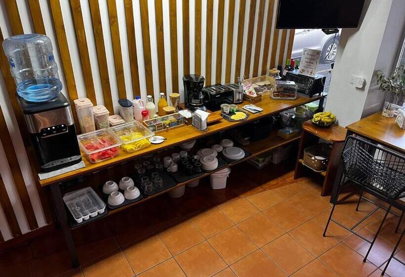 فندق Arenal By Regina