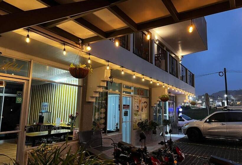 فندق Arenal By Regina