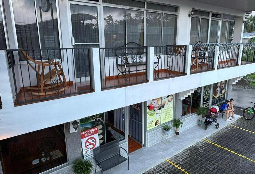 فندق Arenal By Regina