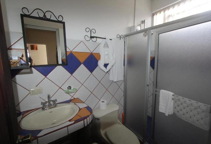 فندق Arenal By Regina