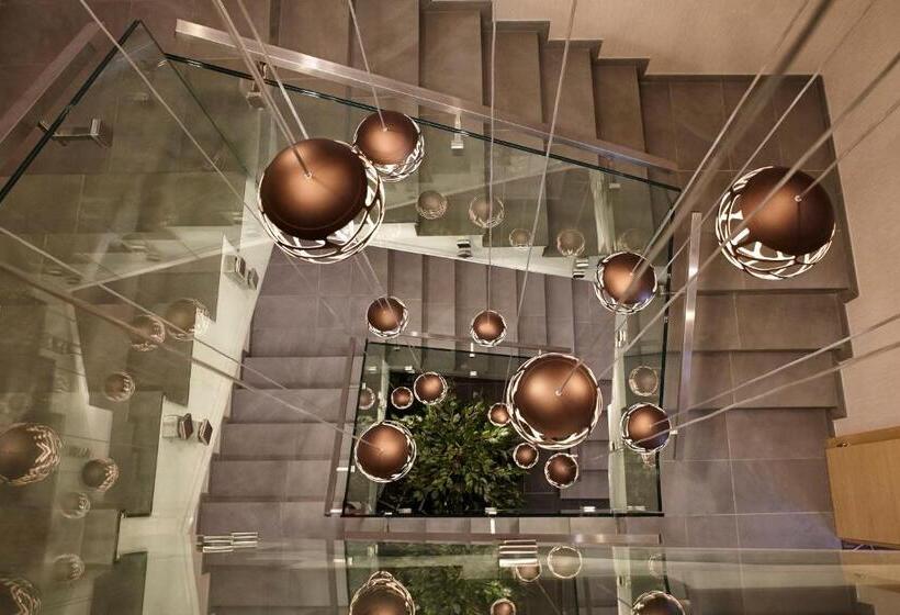 فندق Avalon Resort & Spa