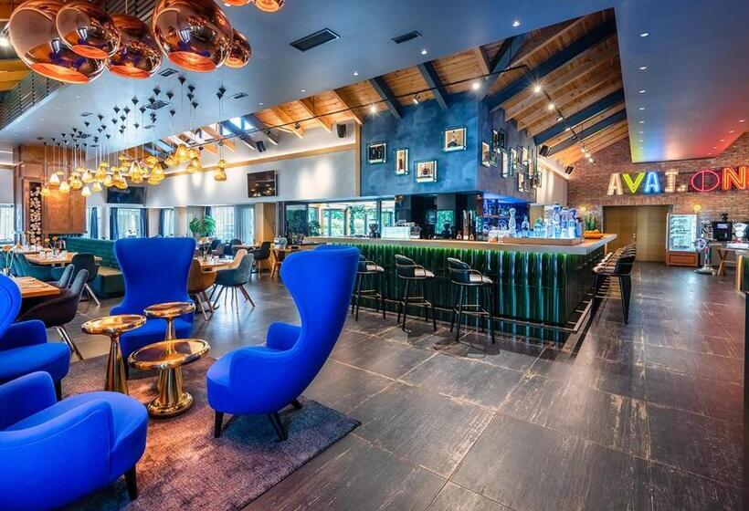 فندق Avalon Resort & Spa