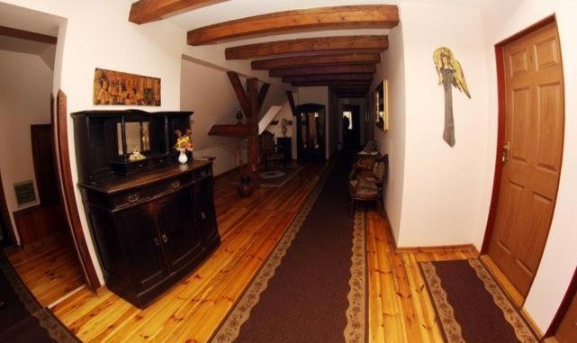 فندق Dworek Kutno