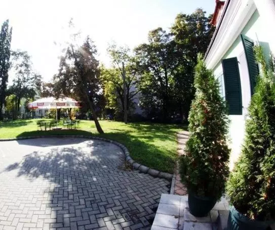 هتل Dworek Kutno