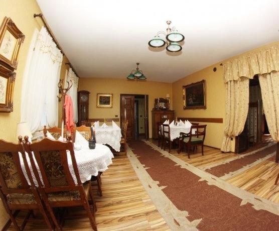 فندق Dworek Kutno