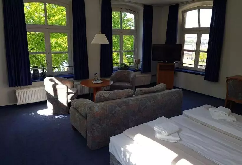 هتل Havenhaus