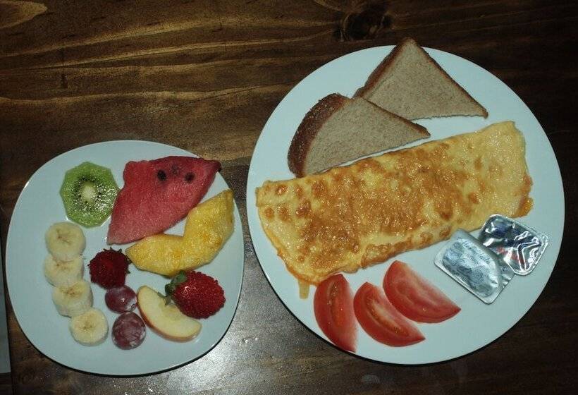 호텔 & Hostel Sloth Backpackers