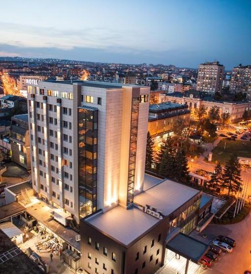 هتل Kragujevac