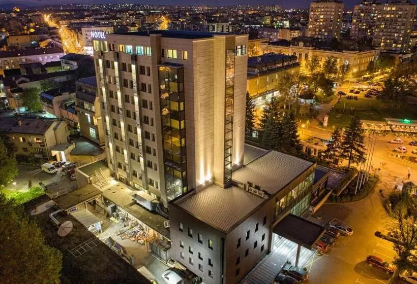 هتل Kragujevac