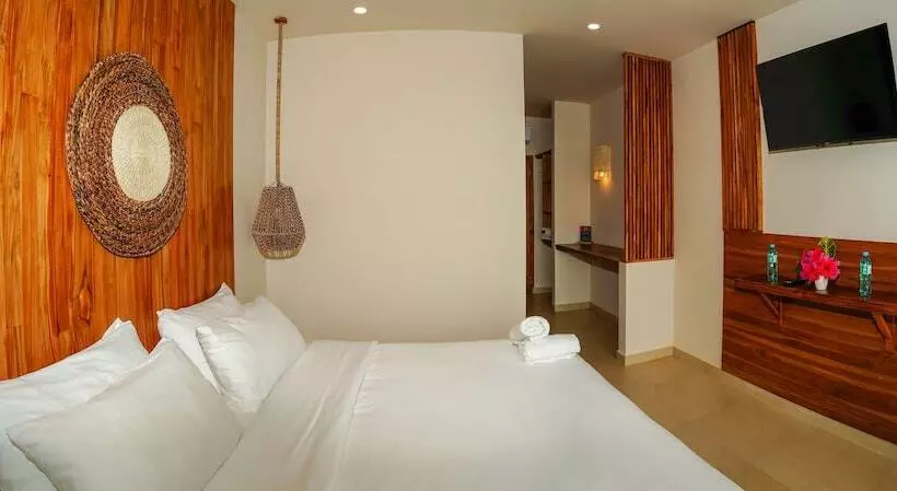 Hotelli Kundalini