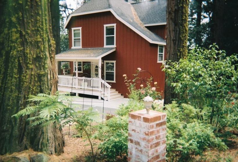 فندق The Long Barn Lodge