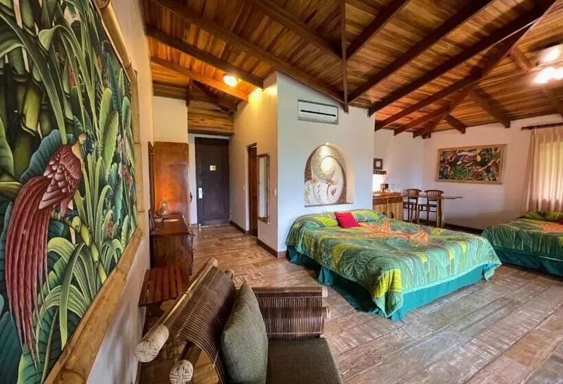 ホテル Lost Iguana Resort And Spa