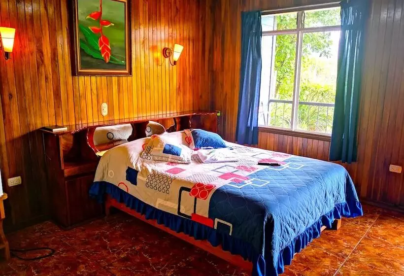 ホテル Monteverde Ecolodge