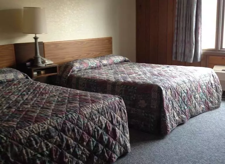 هتل Oneida Village Inn
