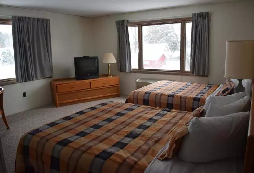 هتل Oneida Village Inn