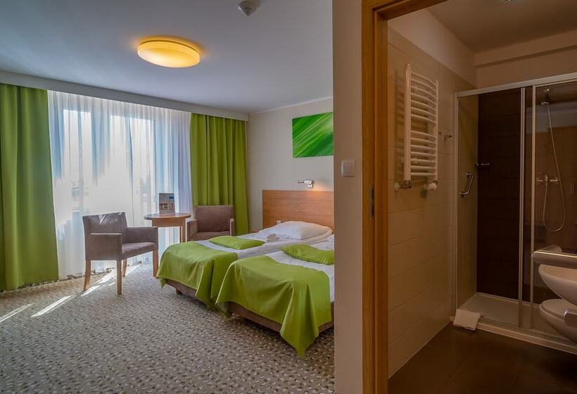 בית מלון כפרי Nat Sarbinowo