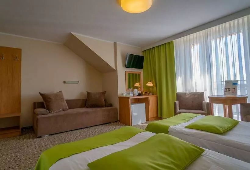 Hotelli Nat Sarbinowo
