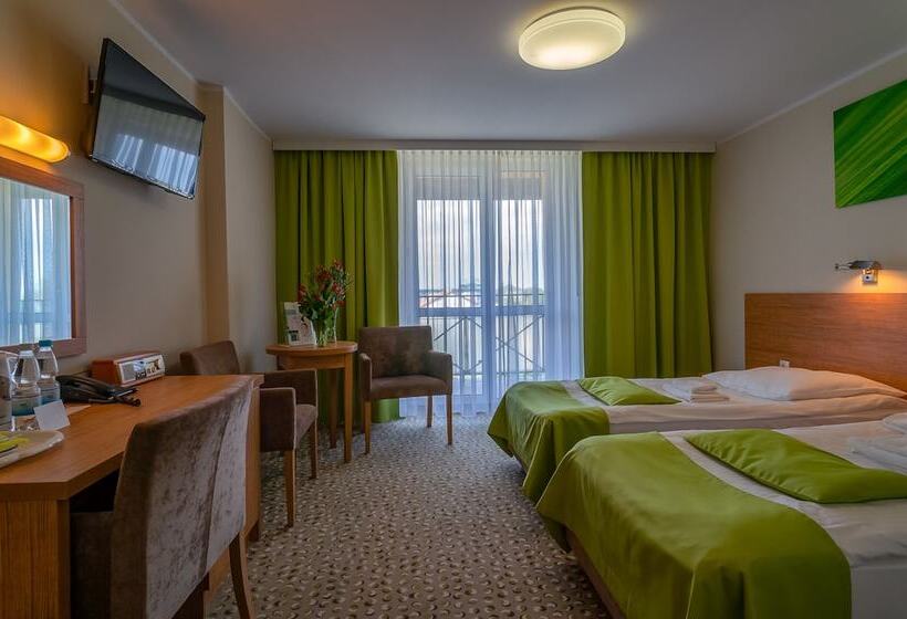 בית מלון כפרי Nat Sarbinowo