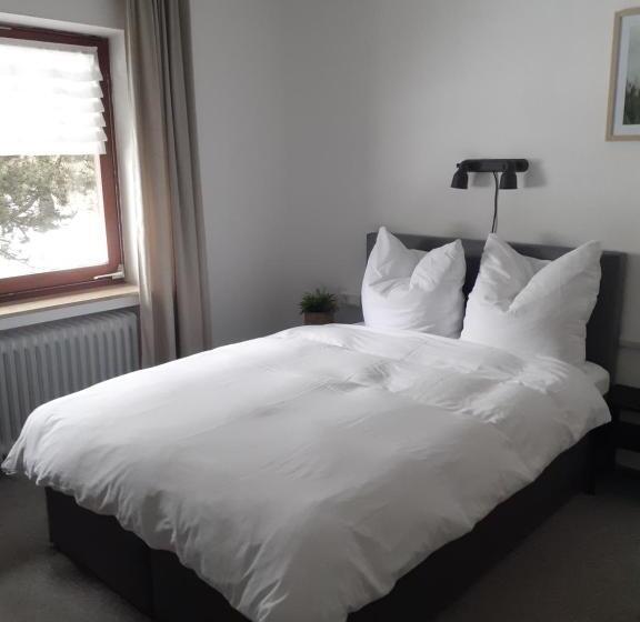 فندق Pension Orketal