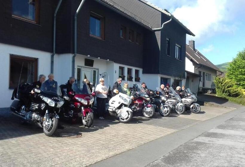 فندق Pension Orketal