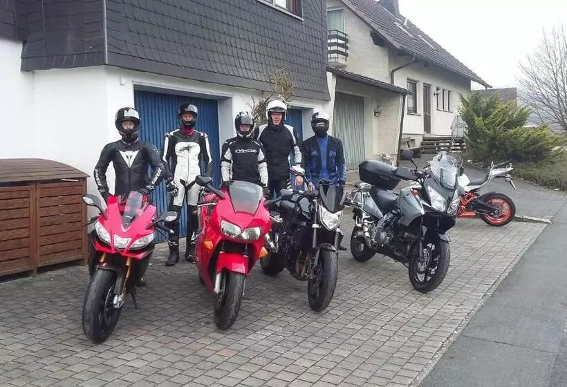 ホテル Pension Orketal