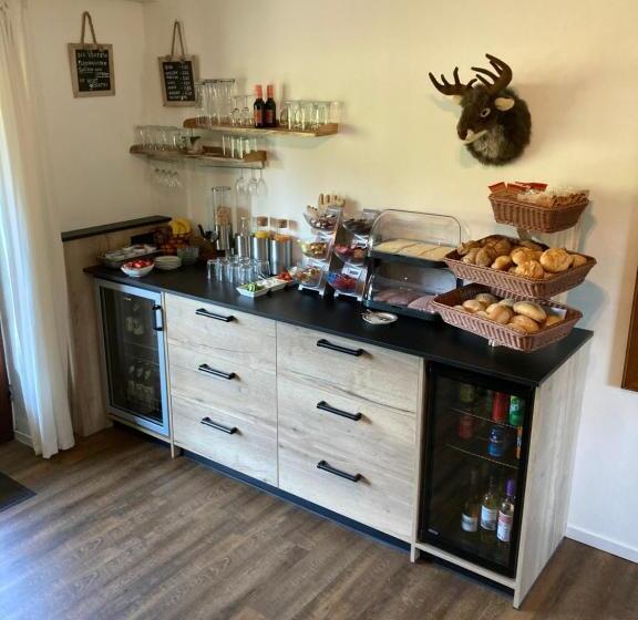 فندق Pension Orketal