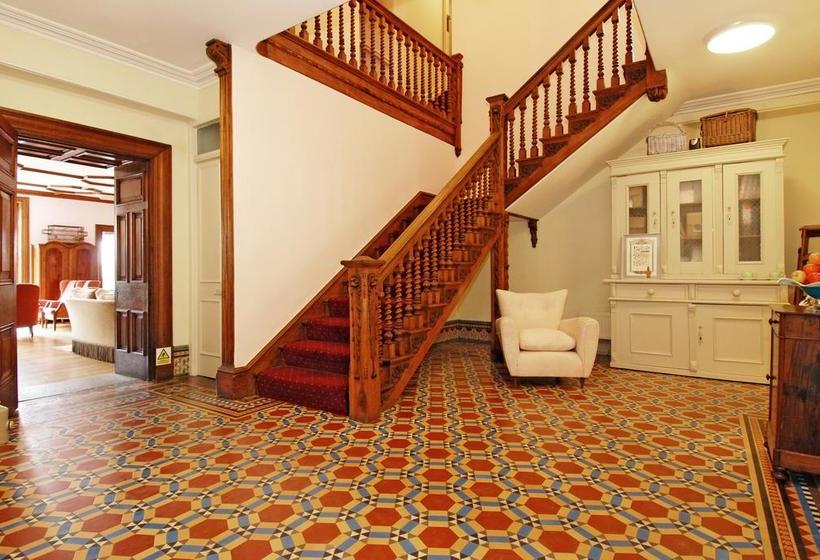 בית מלון כפרי Tredethy House