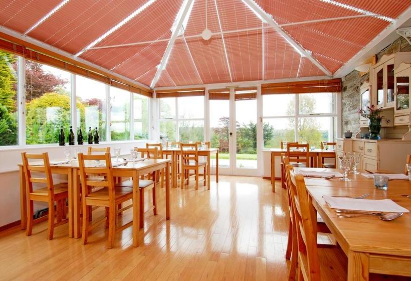 בית מלון כפרי Tredethy House