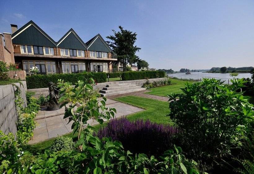 ホテル Villa Veertien