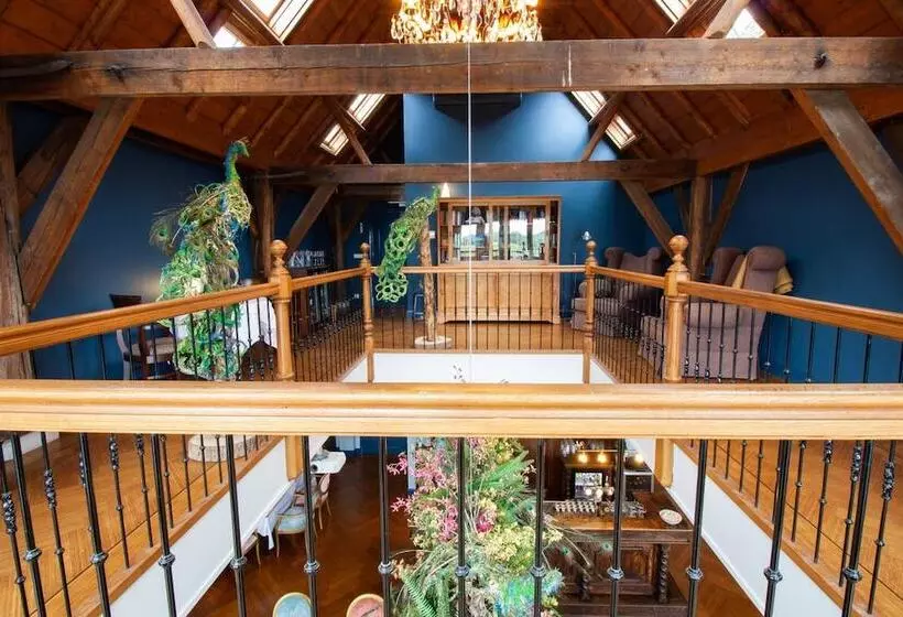 ホテル Villa Veertien