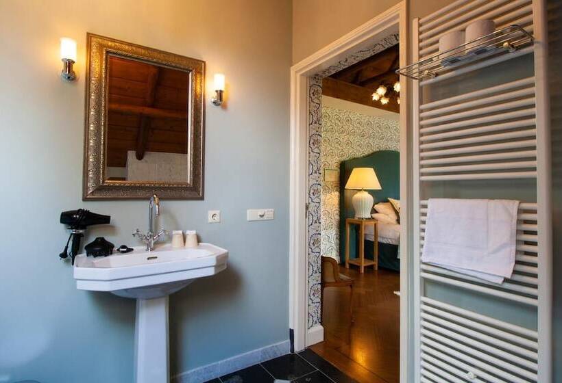 ホテル Villa Veertien