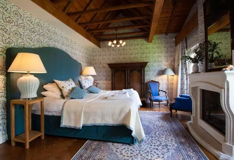 ホテル Villa Veertien