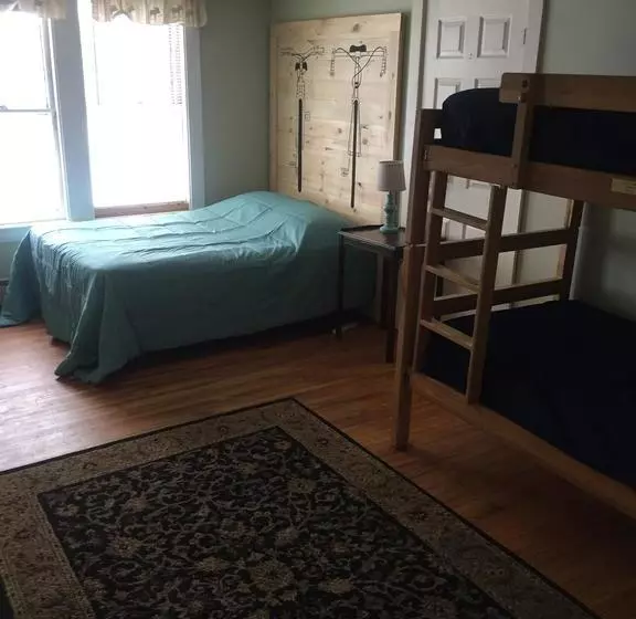 ホテル White Mountains Hostel