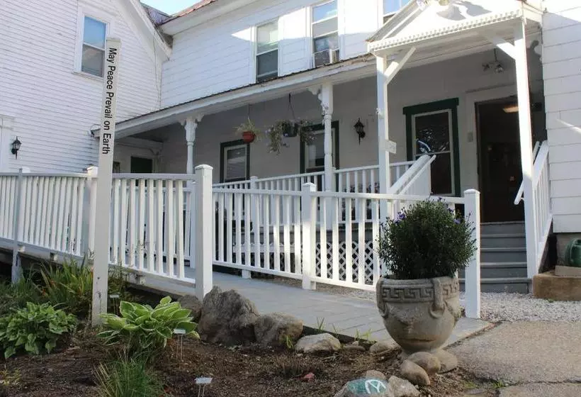 ホテル White Mountains Hostel