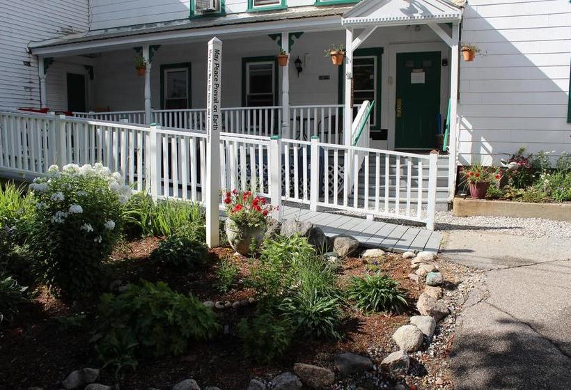 هتل White Mountains Hostel