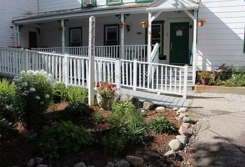 ホテル White Mountains Hostel
