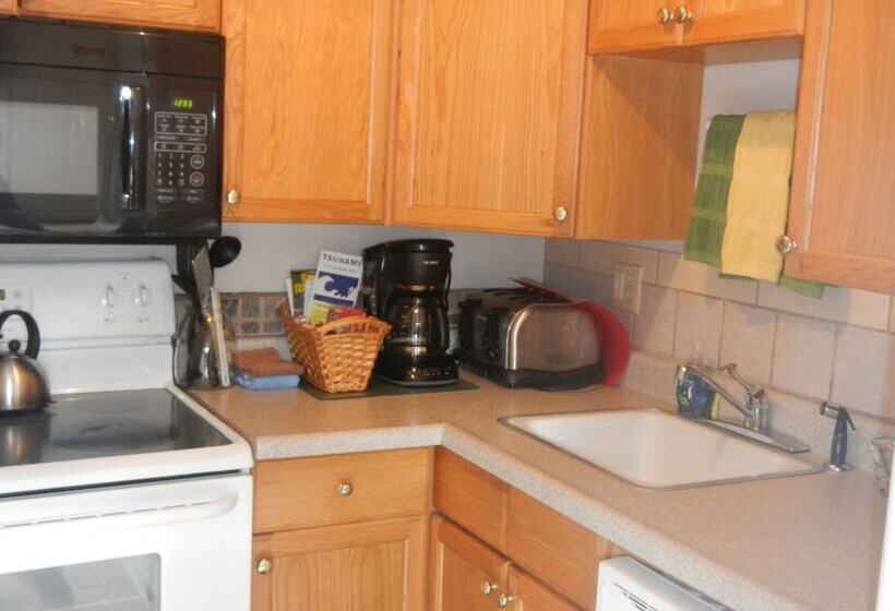 Sea Haven Motel & Guest House