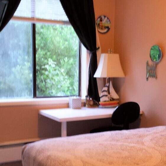 Sea Haven Motel & Guest House