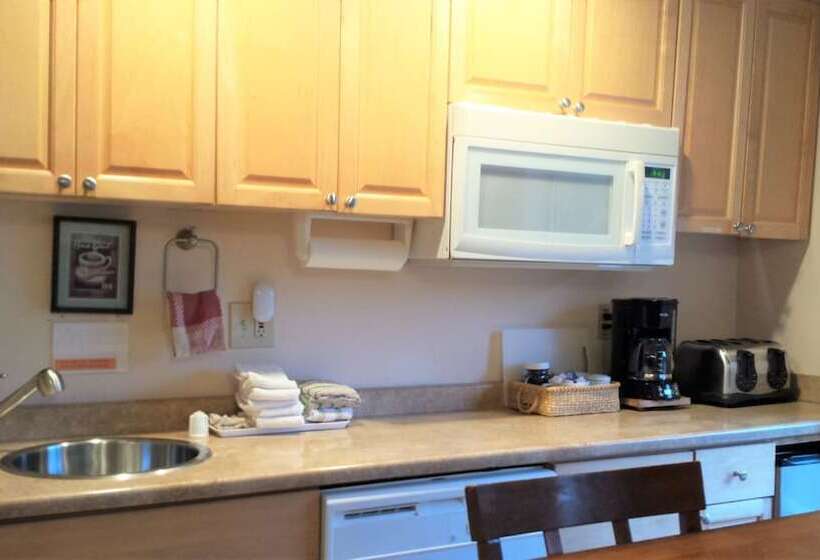 Sea Haven Motel & Guest House