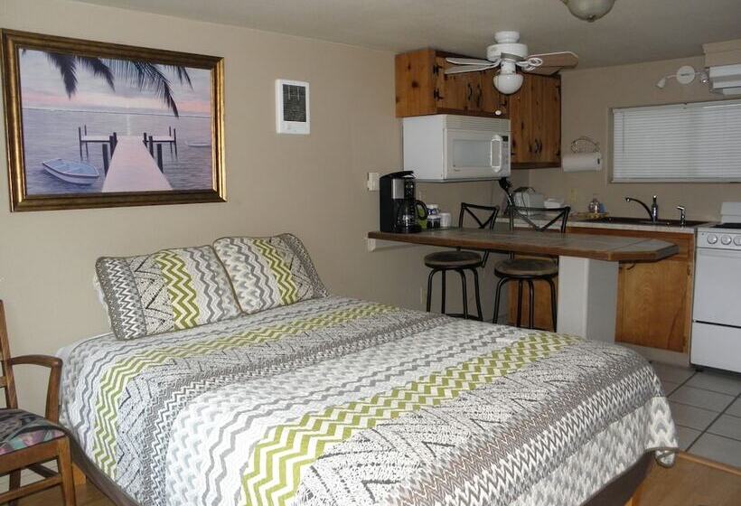 Sea Haven Motel & Guest House